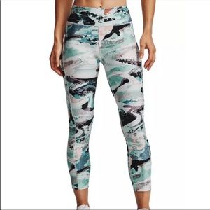 Under Armour Heat Gear Compression Print Crop Sea Glass Size Medium